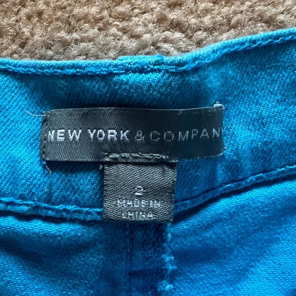 New York & Company Vibrant Blue Jean Shorts - Picture 3 of 3